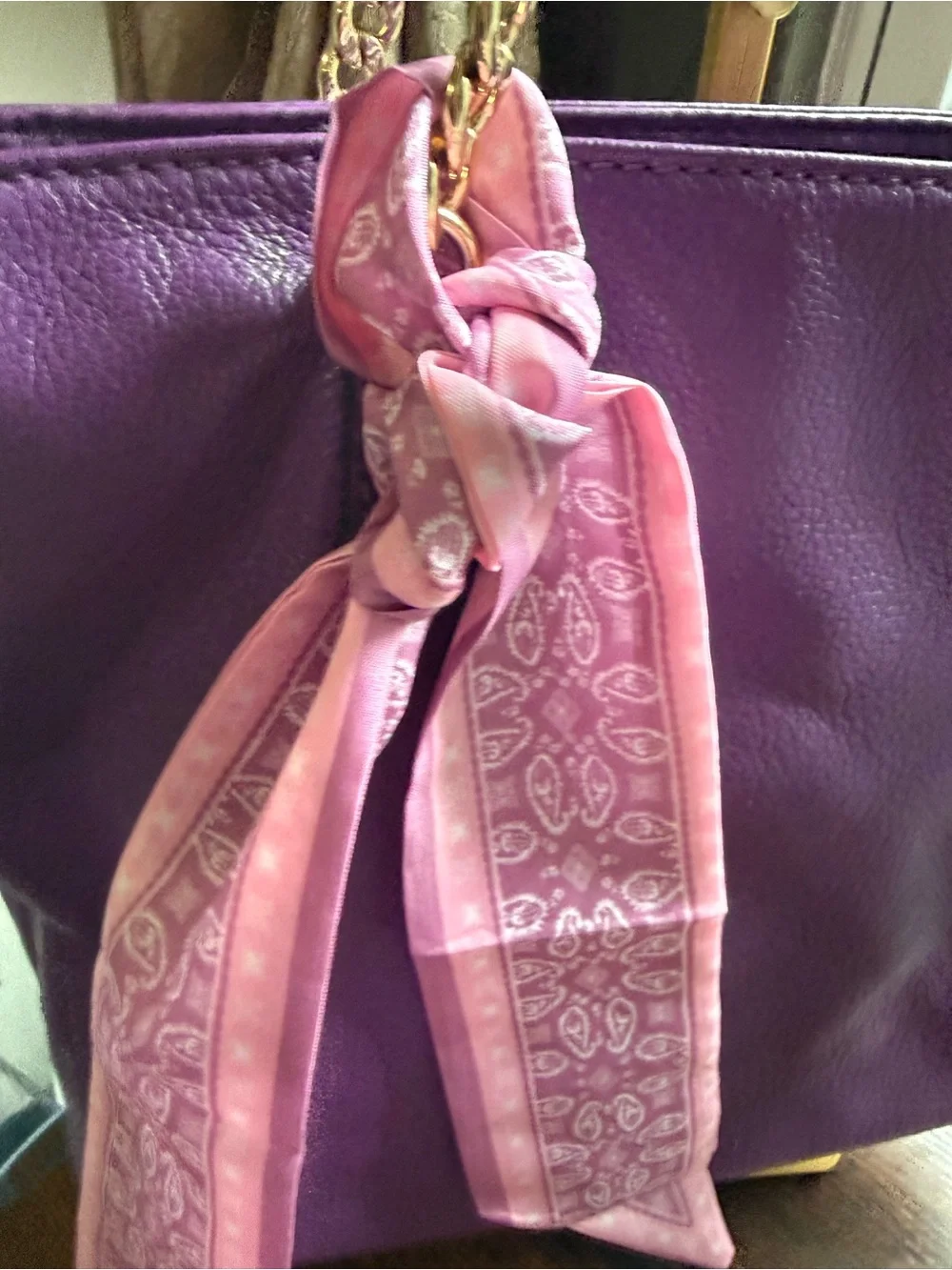 Michael Kors Purple Leather Tote Bag with Pink Scarf Accent - Picture 3 of 9
